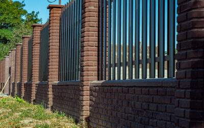 Trendy v oplotení 2026: ktoré kovové plotové lamely budú túto jar najmodernejšou voľbou?